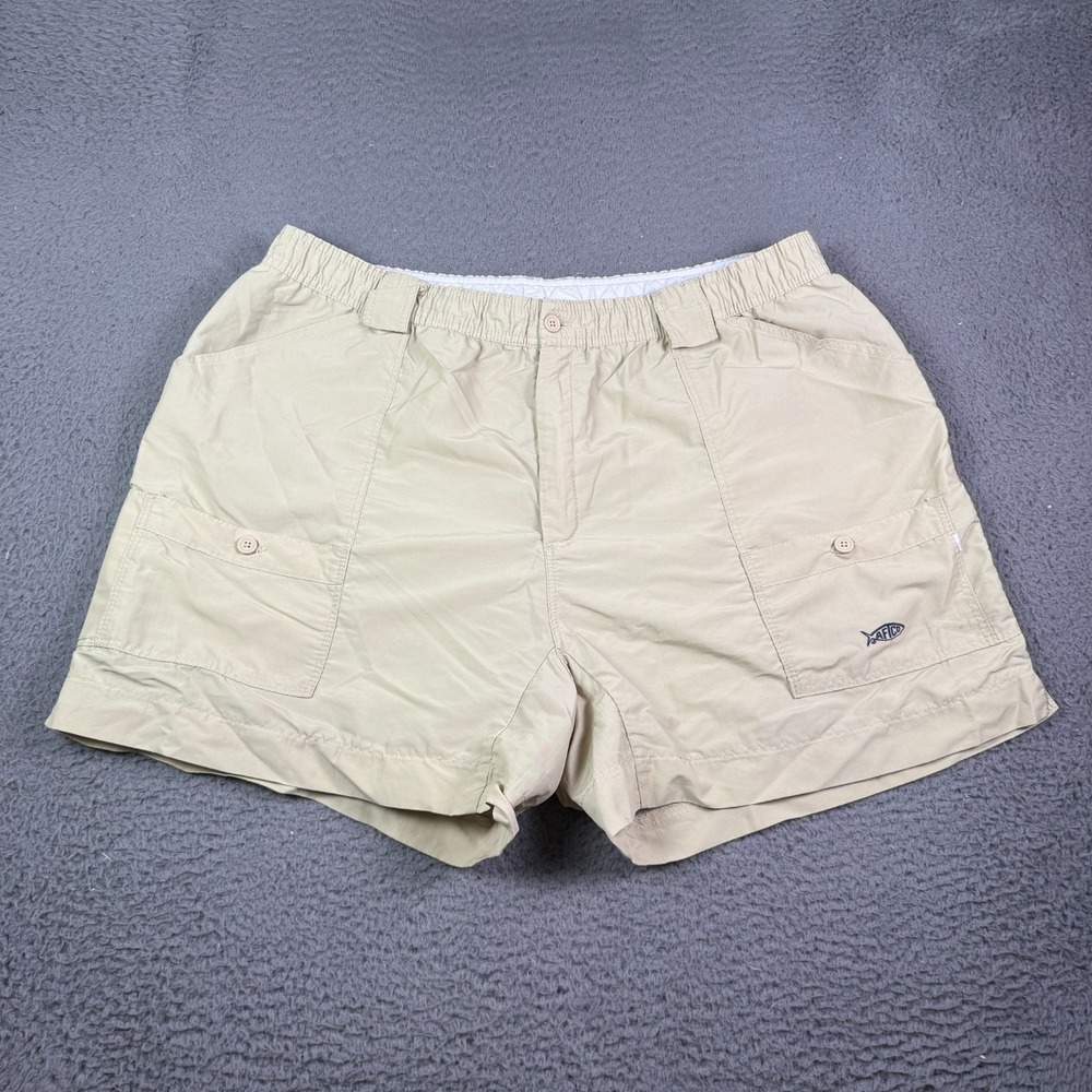 Aftco Bluewater Shorts Mens 44 Beige Cargo Pockets 5.5" Fishing Hybrid Nylon M01